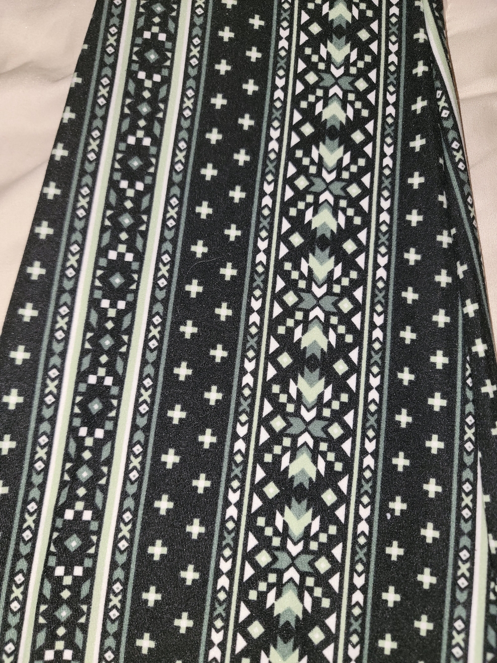 No Boundaries Black & White Printed Flare Pants - Picture 4 of 5